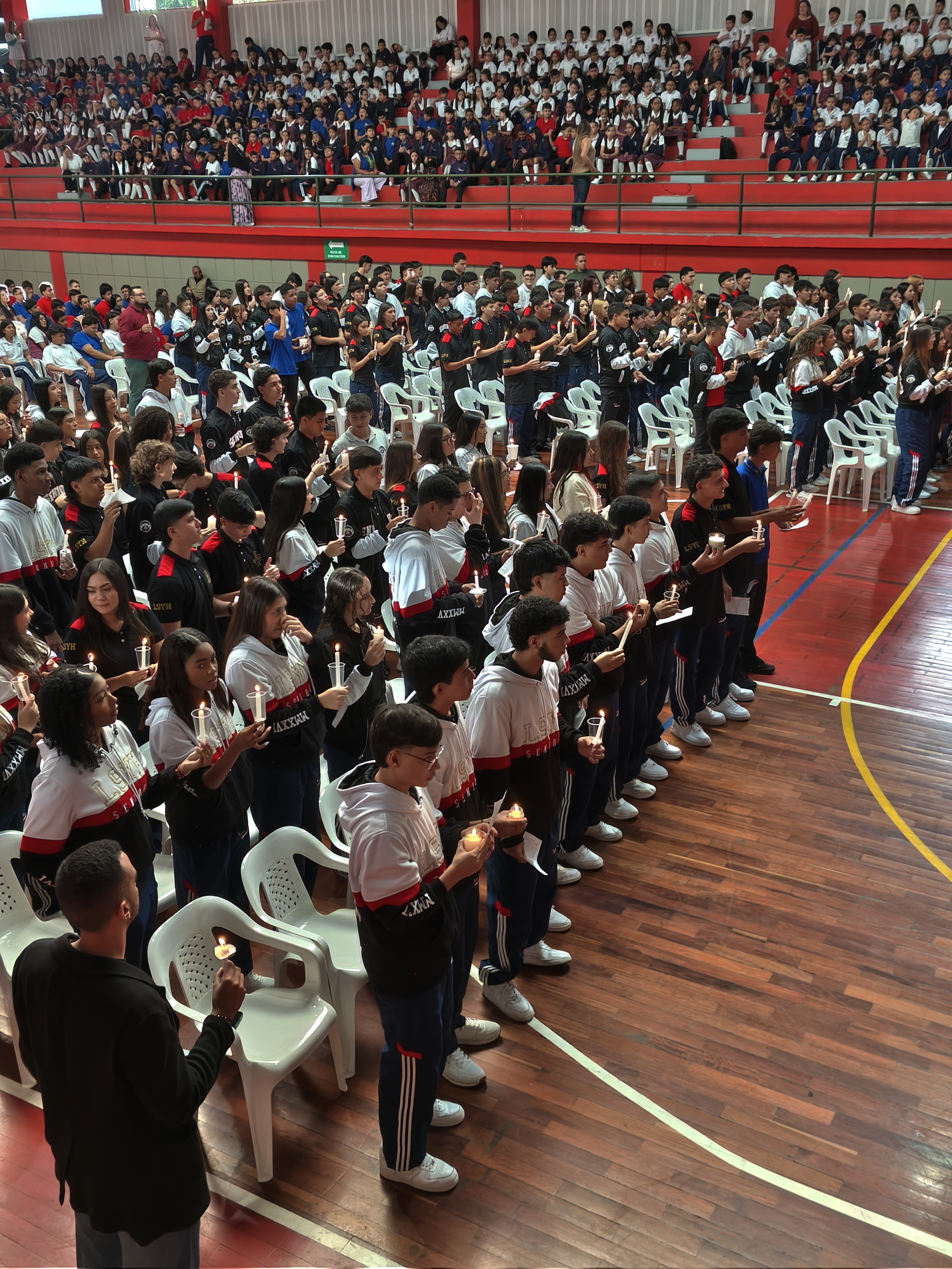 La luz del compromiso Salazarista brilló en el Liceo de CampeonesIUSH