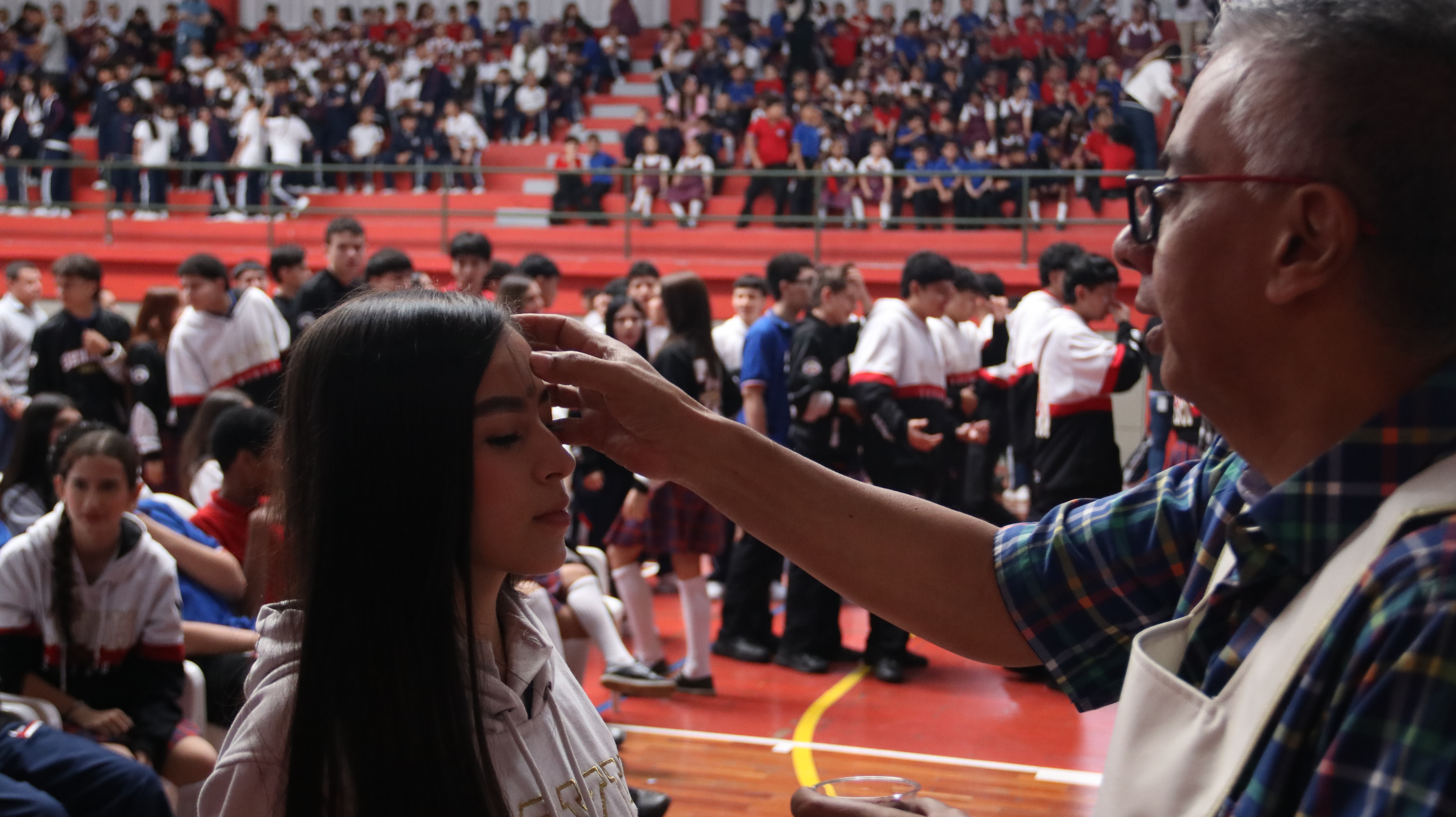 Así vivimos el Miércoles de Ceniza en nuestro Liceo Salazar y HerreraIUSH